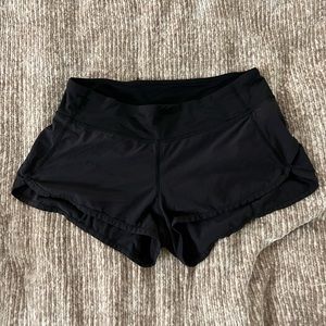 Lululemon black shorts size 6
